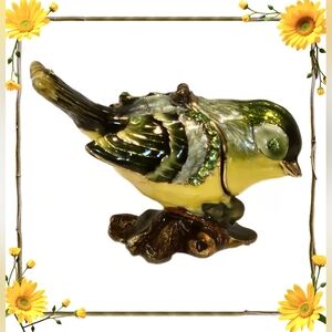 Bejeweled Greenfinch Trinket Box